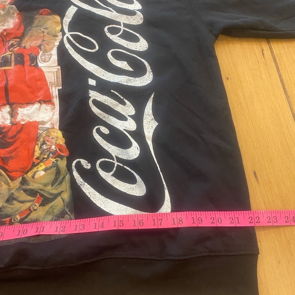 Women’s Christmas Santa Coca-Cola Crew Sweatshirt size xl new without tags - Picture 6 of 11